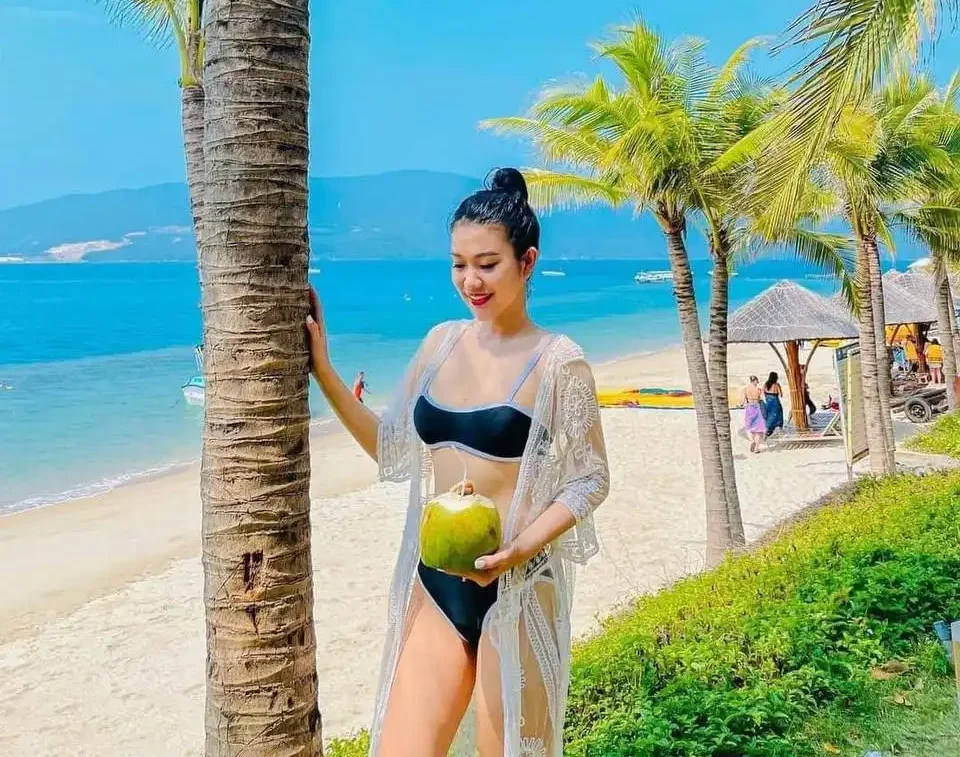 ktour-nha-trang-hon-tam-bai-bien