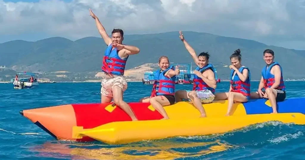 Phao chuối Mini Beach KTourNhaTrang