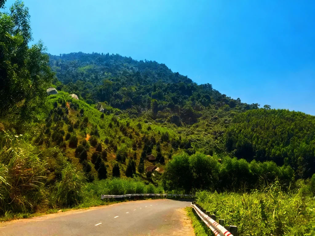 Tour-Yang-Bay-Nha-Trang-12